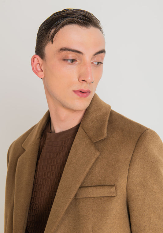 Abrigo Russel Slim Fit En Viscosa