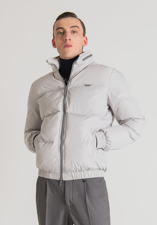Abrigo Regular Fit En Techno Fabric