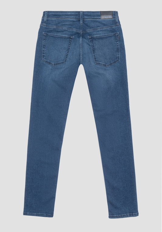 Jeans Ozzy Tapered Fit In Power