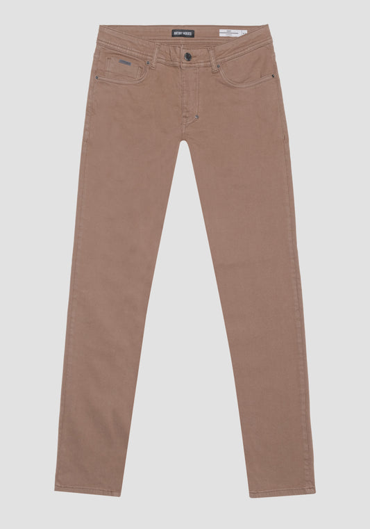 Jeans Tapered Ozzy In Power St