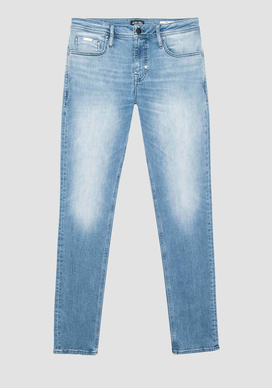 Jeans Ozzy Tapered Fit
