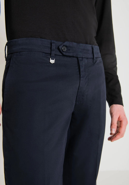 Pantalón Bryan Skinny