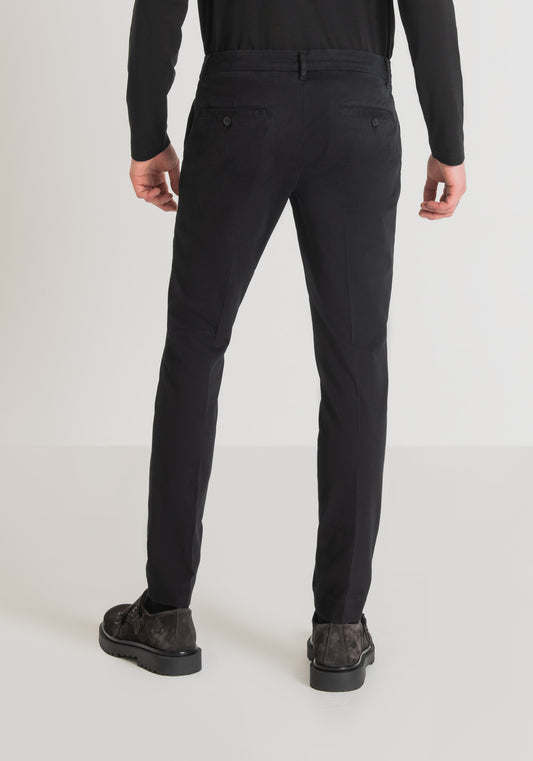 Pantalón Bryan Skinny