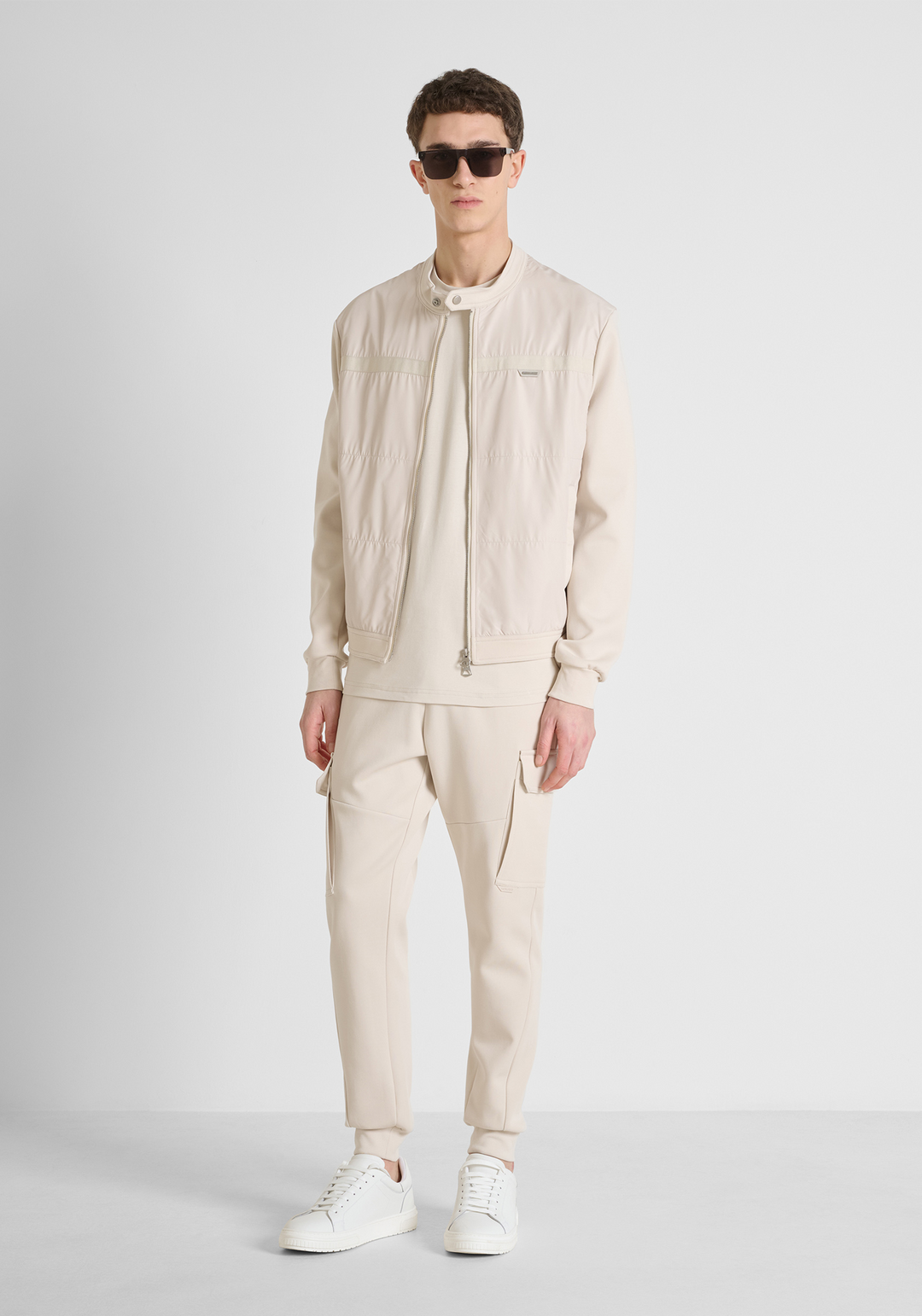 LOOK 11