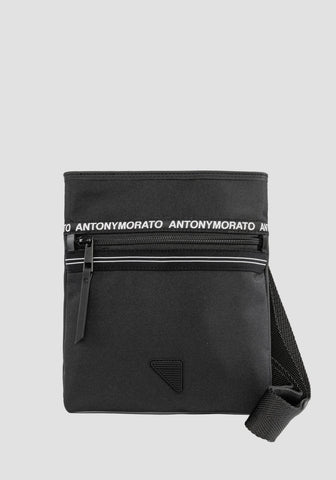 Bolso En Tejido De Nylon