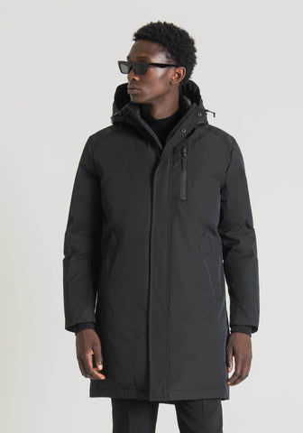 Abrigo Regular Fit En Techno Fabric