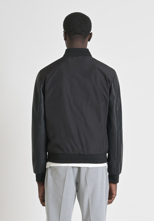 Coat Regular Fit In Techno Fab
