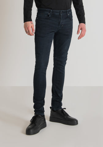 JEANS OZZY TAPERED FIT