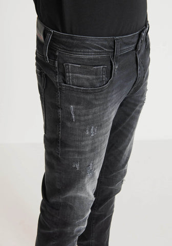 Jeans Ozzy Tapered Fit In Power