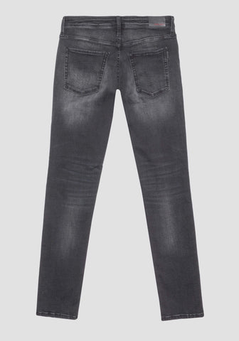 Jeans Ozzy Tapered Fit In Power