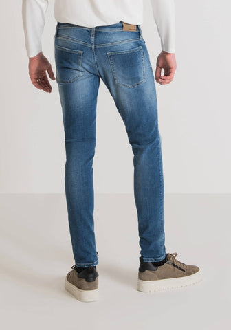 Jeans Ozzy Tapered Fit In Street