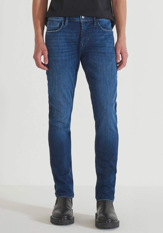 Jeans Ozzy Tapered Fit In Powe