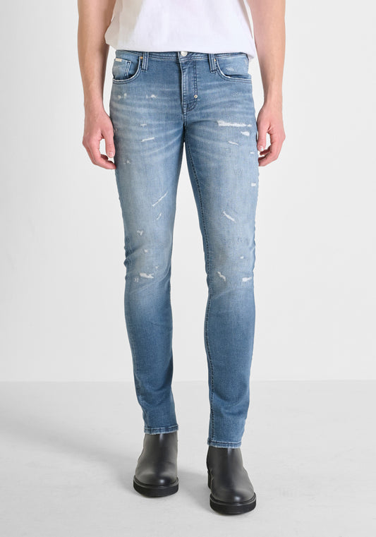 Jeans Ozzy Tapered Fit In Stre
