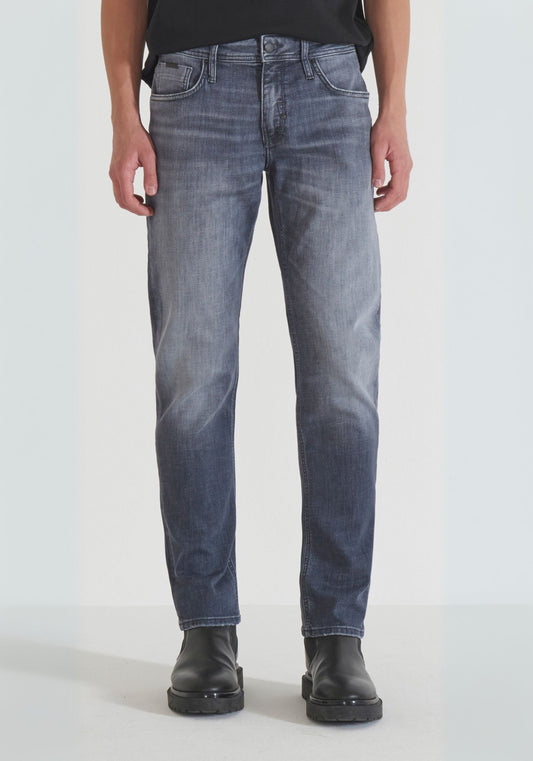 Jeans Kurt Comfort Tapered Fit