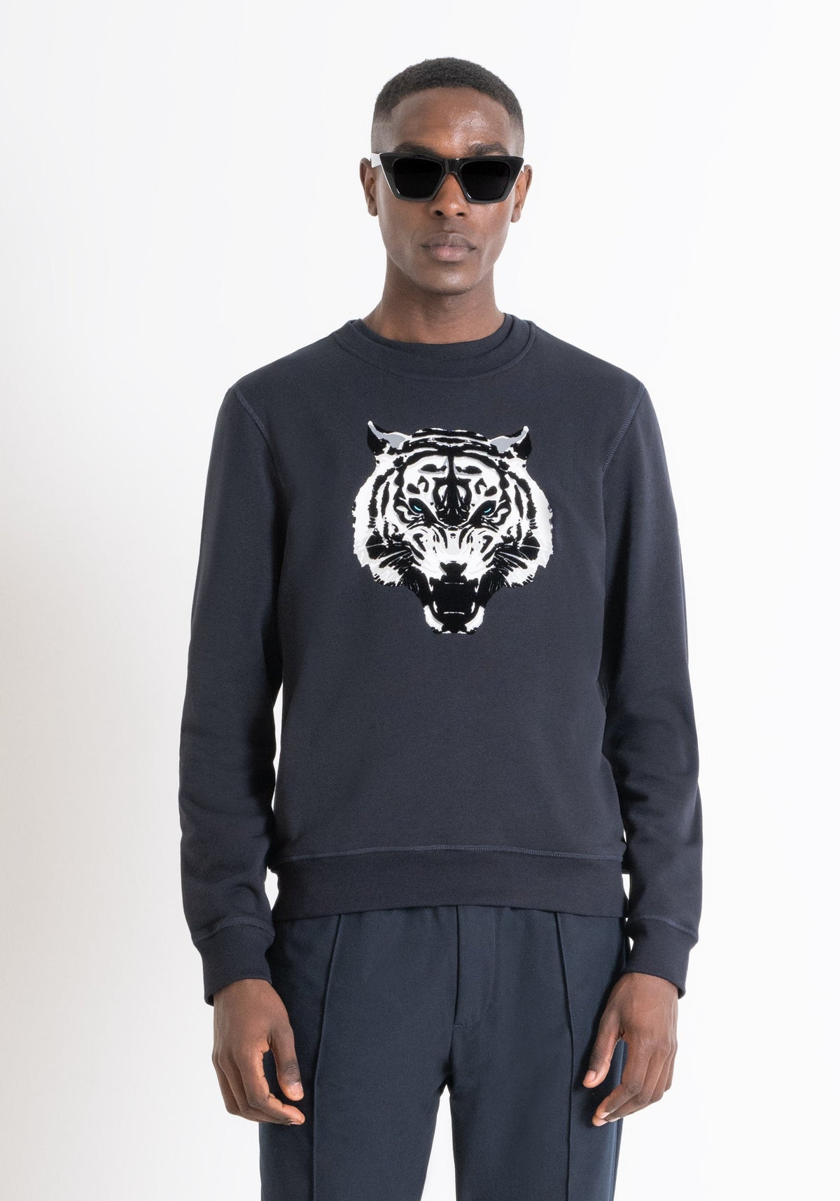 SWEATSHIRT REGULAR FIT IN SUST