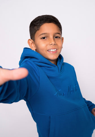 SUDADERA CON CAPUCHA REGULAR FIT PARA NIÑO