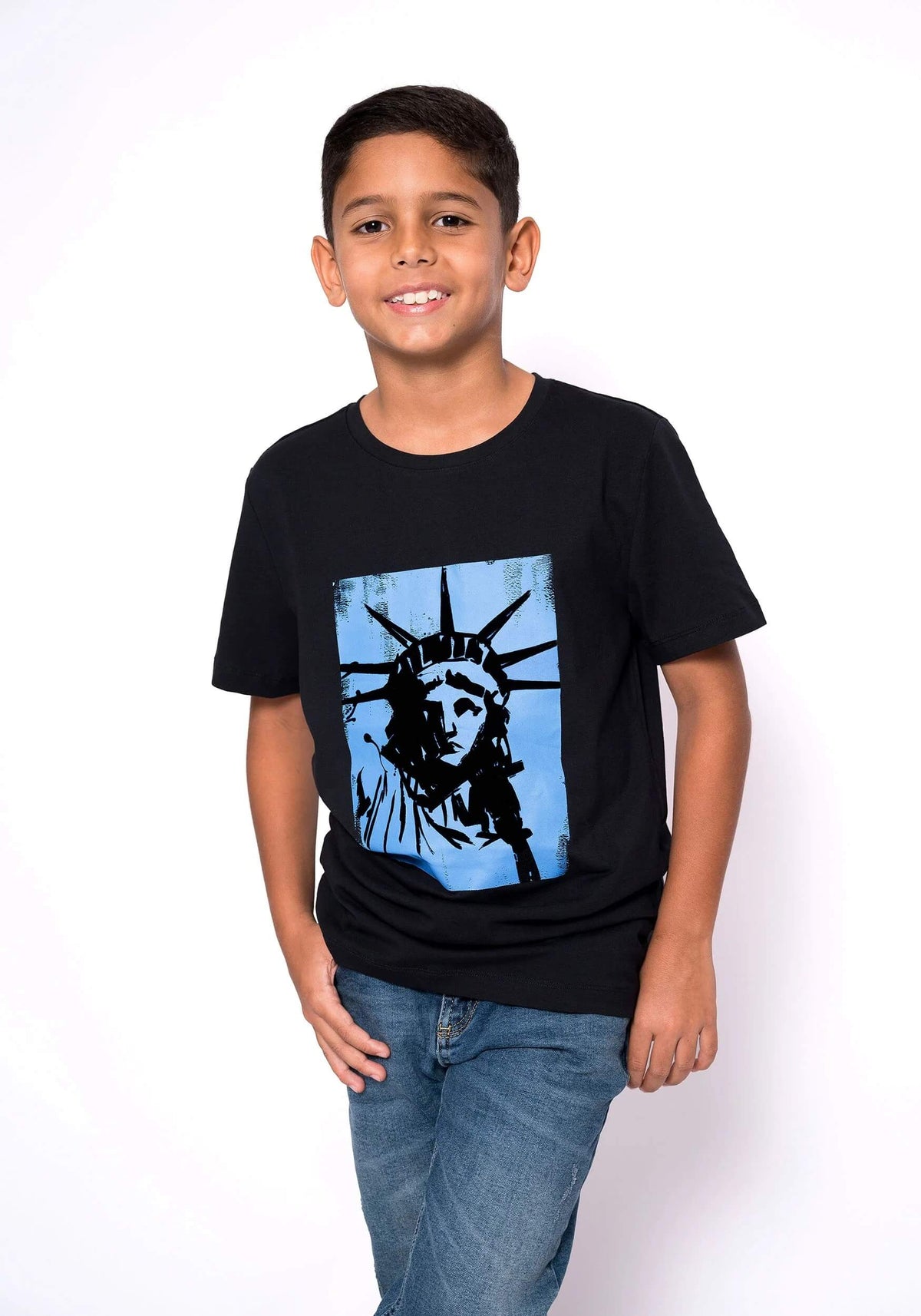 Camiseta Regular Fit En Elástico Para Niño