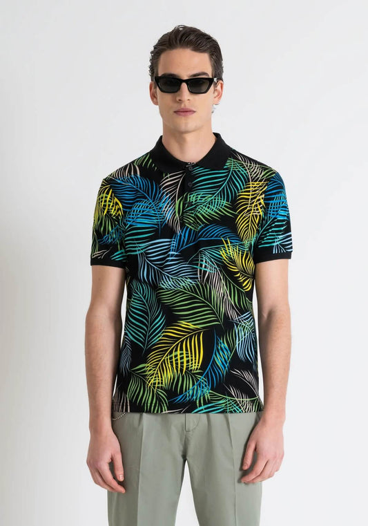 Camiseta tipo polo estampada regular fit para hombre