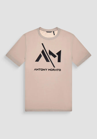 Camiseta clara estampada moderna para hombre