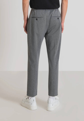 Pantalón Neil Regular Fit