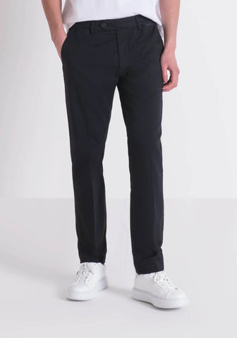 Pantalón Mark Slim Fit En Twil