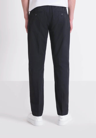 Pantalón Mark Slim Fit En Twil
