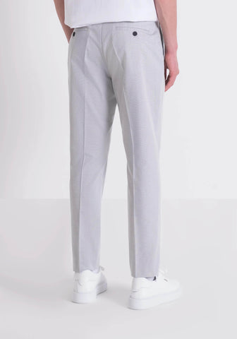 Pantalón Mark Slim Fit En Dobb