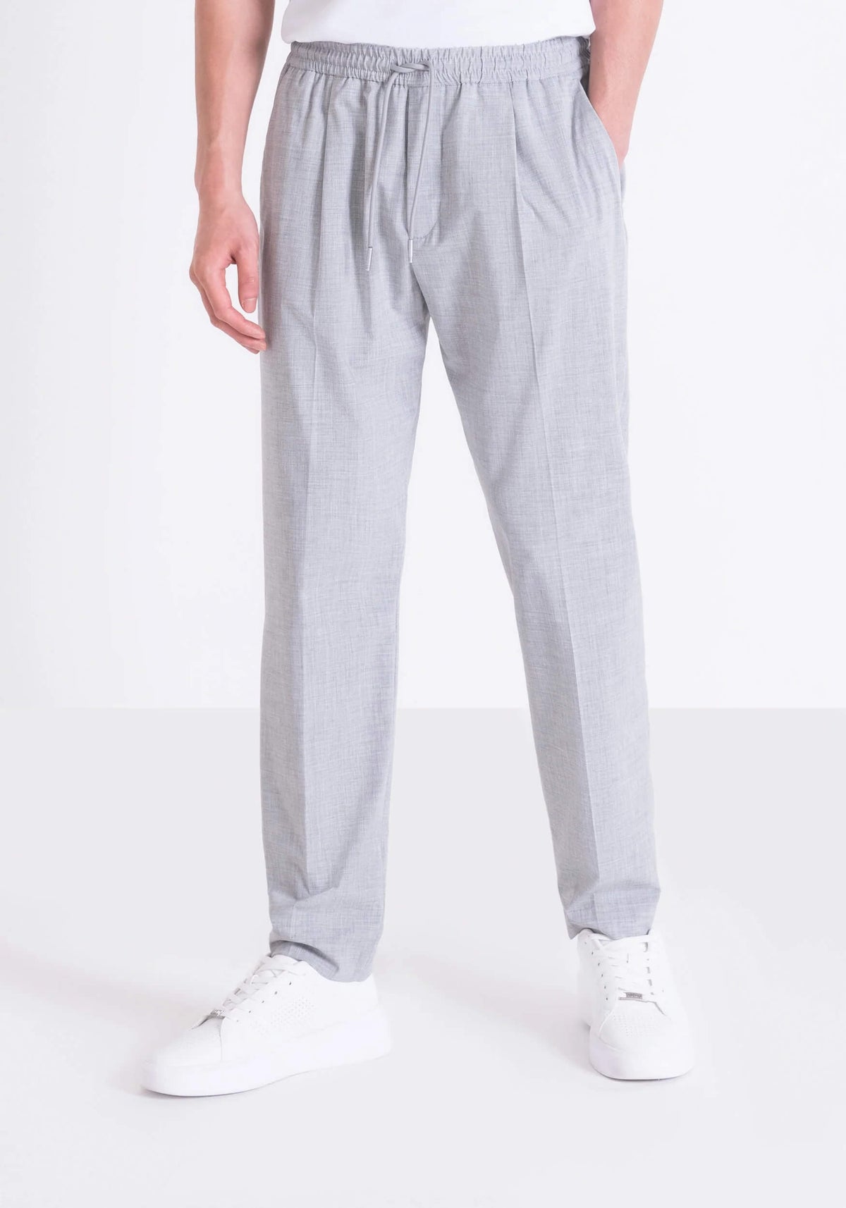 Pantalón Neil Regular Fit