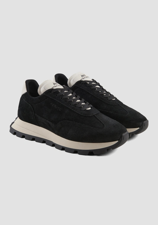 Running Rhino In Suede.logo Ac